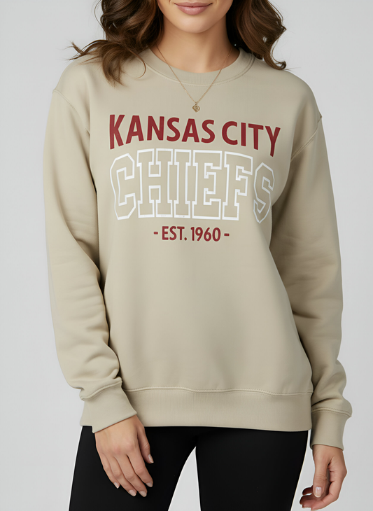 1960 Traditional Chiefs Crewneck in Sand