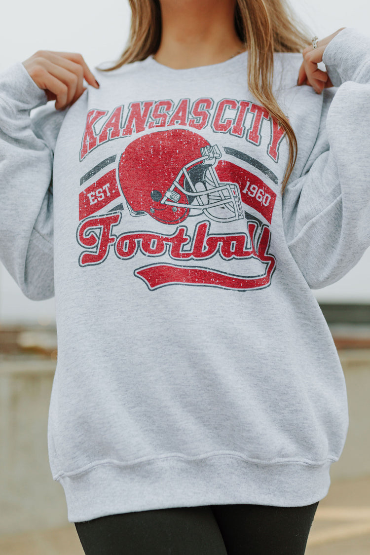 Distressed KC Chiefs Crewneck - Ash Grey