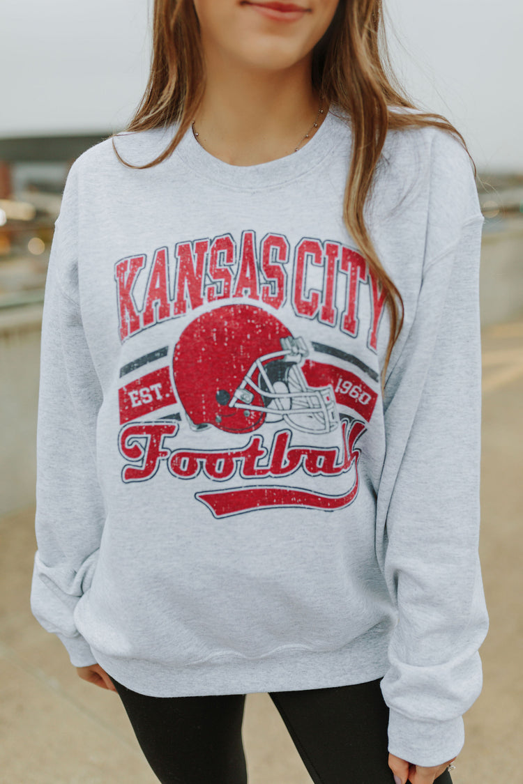 Distressed KC Chiefs Crewneck - Ash Grey